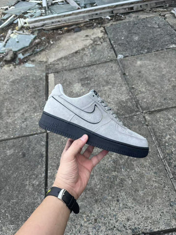 Nike Air Force 1 Low Suede